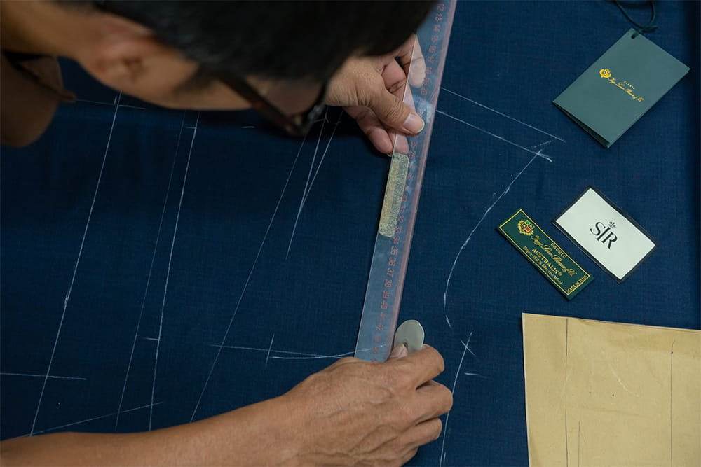 Precision Measurements and Pattern Creation