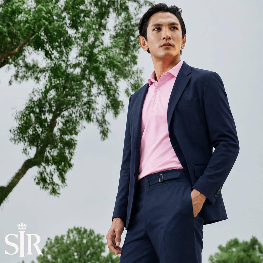 Mẫu áo polo hồng pastel cùng Blazer navy